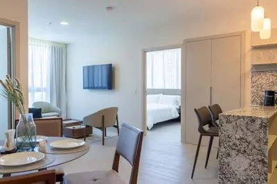 Image de Deluxe Condo Suite 2br