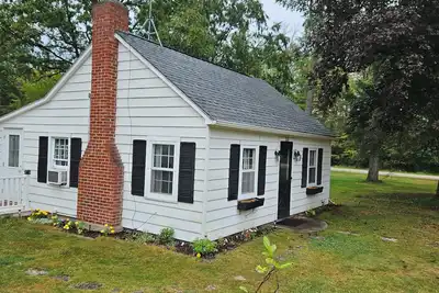 Image de Cozy Crivitz Cabin on Snowmobile Trail