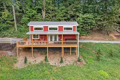 Image de The Red Roost Cabin