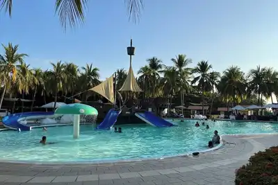 Image de Game Room • Fire Pit • Pool • Resort Access