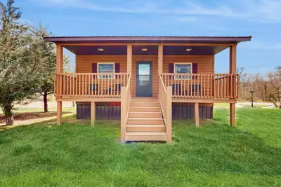 Image de Lakefront, Pet-Friendly 1br w/ Porch & Fire Pit