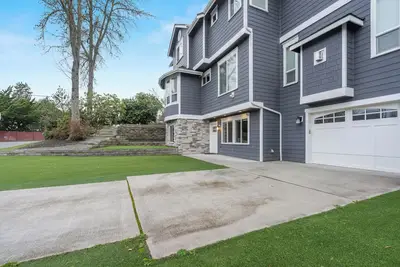 Image de Private 2-bedroom Guest Suite w/Separate Entrance, Ac & Ev Charging. Bellevue