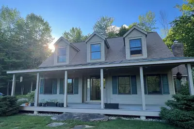 Image de 3-Bedroom Mountain View Retreat, Sleeps 8, Near Killington & Woodstock