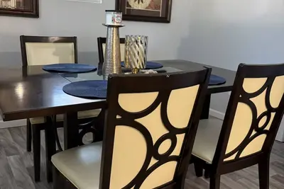 Image de Historic 2-bedroom house in Montgomery perfect for relaxing getaways