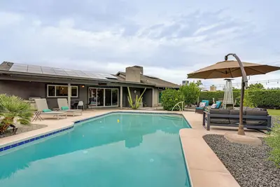 Image de Close to Hiking! Snowbird Haven w/ Pool in Phoenix