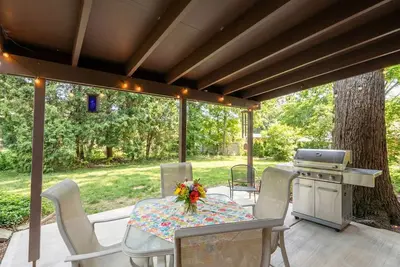 Image de Spacious 4br Home with Bbq, Yard, Near Golf Course