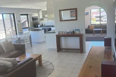 Image de Parkview house in Hillarys. Near shops and 5 minutes to the beach