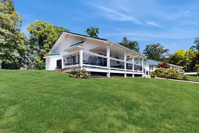 Image de Seymour Home w/ Mountain Views & WiFi