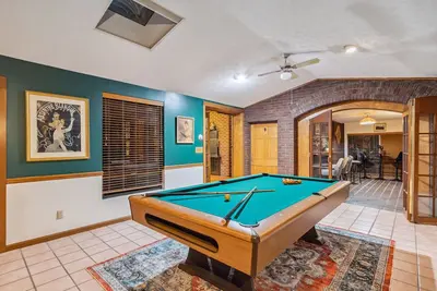 Image de Edgewater Estate - Sleeps 14 - Fun Game Room