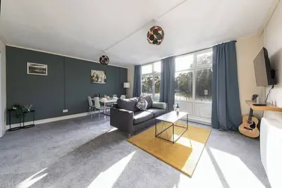 Luke Stays - Cheveley Park