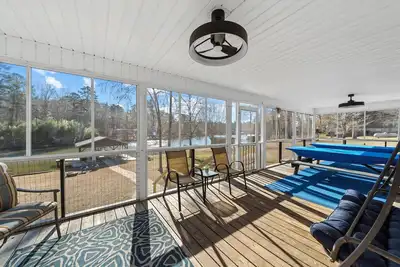 Image de The Place to Be – Relax & Recharge