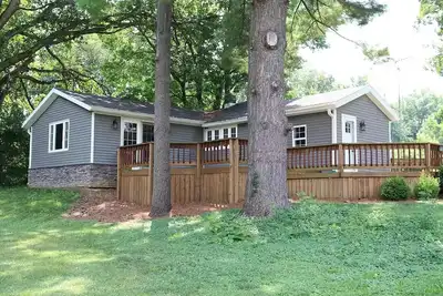 Image de Hilltop At Shawnee - 3 Bedroom Home in the woods by Shawnee Lake