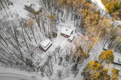 Image de Killington Chalet w/ Hot Tub, Patio & Views!