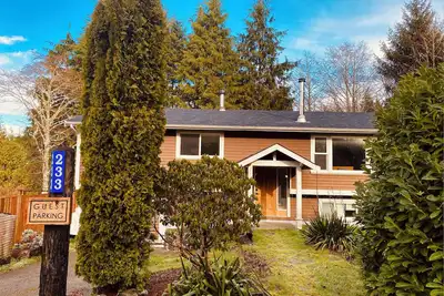 Image de Hilltop Cottage w/ Sauna - 3-bedroom home with sauna & heated outdoor shower!