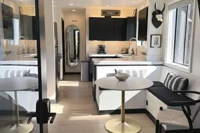 Image de Modern Mountain-View Sun Valley Retreat