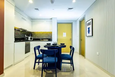 Image de Bright 2-bedroom apartment with Ac in charming Dubai