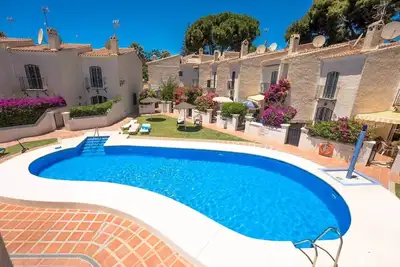 Image de Los Pinos 2 Nerjarent, the best location in Nerja