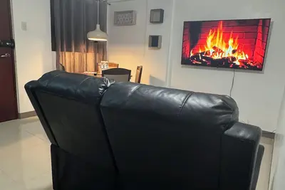 Image de Cozy Clean Space with Balcony - Near Entrance