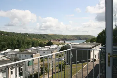 Image de Freshwater Bay Holiday Cottages