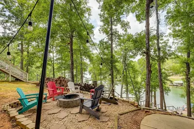 Image de Lakefront Sparta Retreat w/ Dock & Game Room