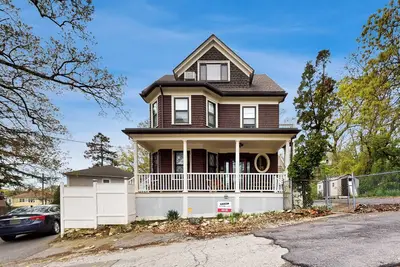 Image de 2br Cozy Condo w/ Pet-Friendly Vibes & WiFi