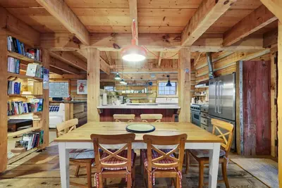 Image de Misty Mountain Camp in Monterey