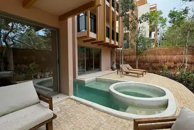 Image de Luxury 3 Br w/prv Pool Aflora