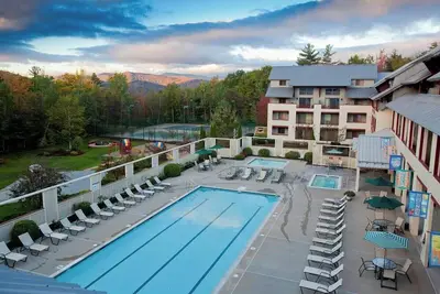 Image de 2br / 2ba Loon Mountain Innseason Pollard Brook Condo w Hot Tub Pool Ski Shuttle