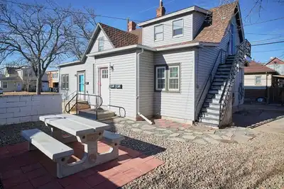 Image de Capitol-Side • Downtown • Attic Harry-Potter Door