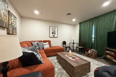 Image de Red Bud Run - Stylish Abilene Retreat