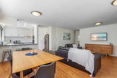 Image de Appartement confortable de 2 chambres en bord de mer à quelques pas de la plage