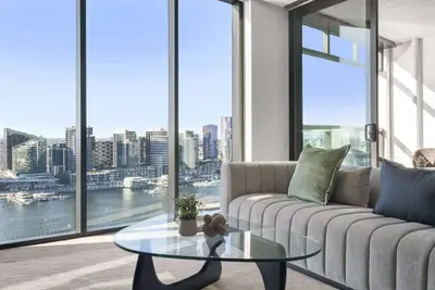 Image de Superbe appartement de 2 chambres avec vue sur l'eau