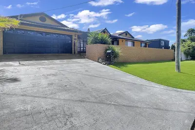 Image de Havre de paix : escapade 4 chambres près de la plage et des sentiers