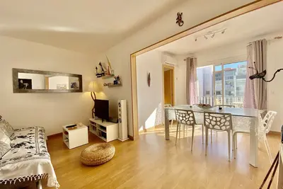 Image de Elegant Apart. near to the beach | Imma by Hl