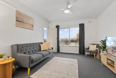 Image de Appartement 2 chambres en bord de mer avec vue sur le balcon