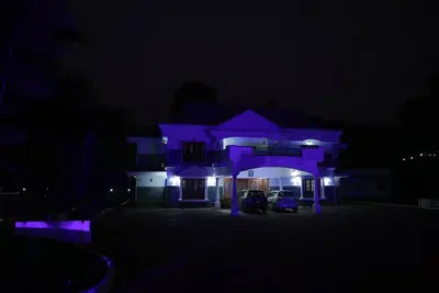 Image de Elegant 5bhk Villa with Private Pool & Beautiful Landscaped Garden