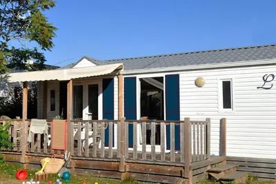 Image de Mobil home confortable avec terrasse à Saint-Lunaire