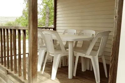 Image de Mobil home avec terrasse à Villecroze