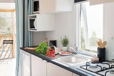 Image de Mobil-home avec Terrasse à Roquebrune-sur-Argens