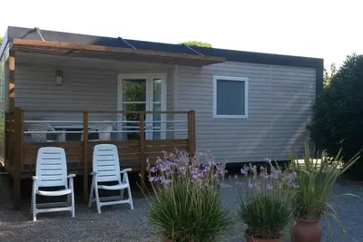 Image de Mobil home 25m² avec terrasse à Roquebrune-sur-Argens