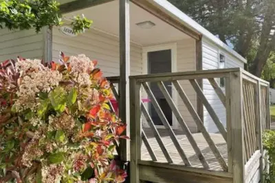 Image de Mobil-home à Saint-Lunaire avec Terrasse et Cuisine équipée