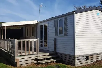 Image de Mobil home confortable avec terrasse