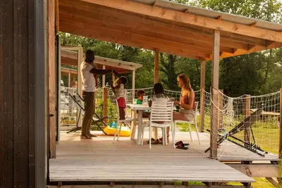 Image de Mobil-home Prestige avec Terrasse pour 4 personnes