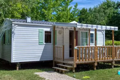 Image de Mobil home confortable avec terrasse à Groléjac