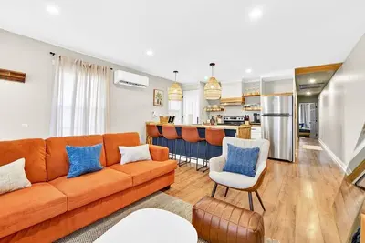 Image de Th Boho Bull • 3 Beds - Sleeps Up to 8 - Near Nccu & Duke University