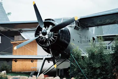 Image de Airplane vacation apartment with flight simulator and sauna