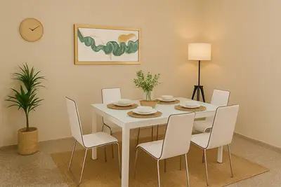 Image de Spacious Bright and Serene Relaxing Home with Air Con, Parking & Garden