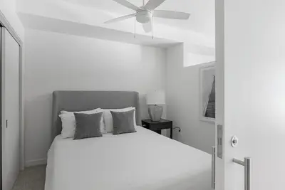 Landing | Amazing 2bd, Gym, Pool