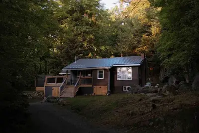 Image de The Rock Lodge, At Mary Lake (+ Hot Tub)