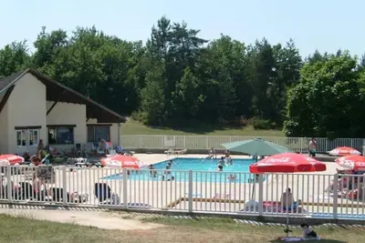 Image de Camping 3 étoiles - Piscine  - ccb0did